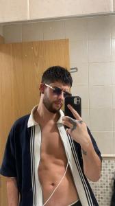 653633852: Chico busca chica en Málaga