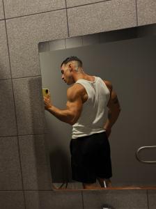 641436461: Chico busca chica en Tenerife