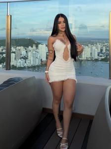 677148562: Chica busca chico en Menorca