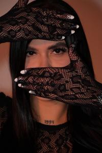 611253298: Chica busca chico en Gerona