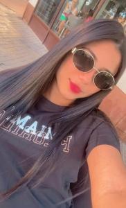 610799018: Chica busca chico en Barcelona