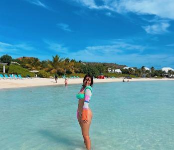 613930188: Chica busca chico en Barcelona