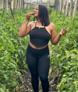 614886306: Chica busca chico en Alicante