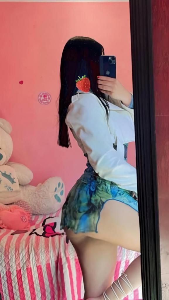 662632454: Chica busca chico en Málaga