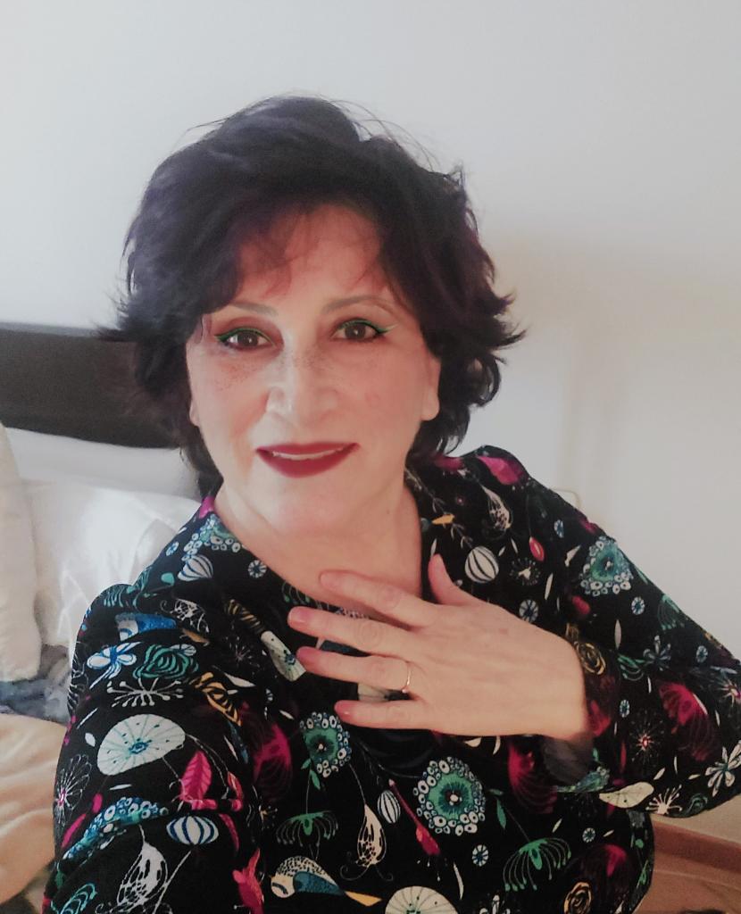 641778033: Chica busca chico en La Coruña