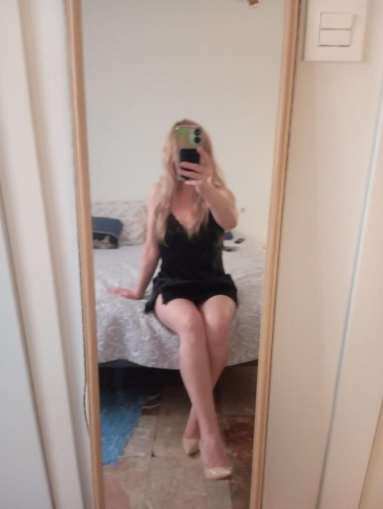 641836916: Chica busca chico en Granada