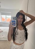 613975447: Chica busca chico en Alicante