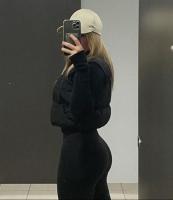 643742924: Chica busca chico en Barcelona