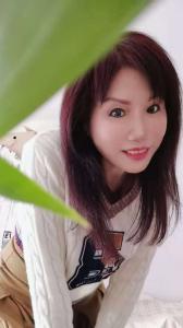 633817878: Chica busca chico en Madrid