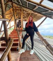 685280968: Chica busca chico en Tenerife