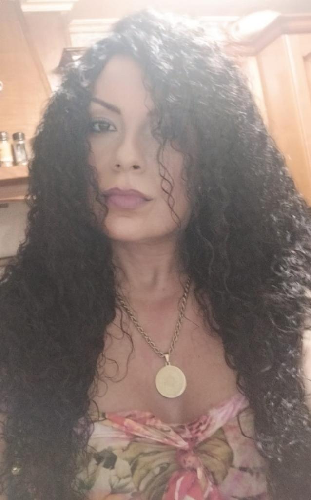 633877843: Transexual en La Coruña