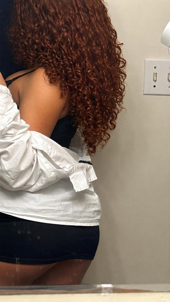 611654939: Chica busca chico en Cádiz