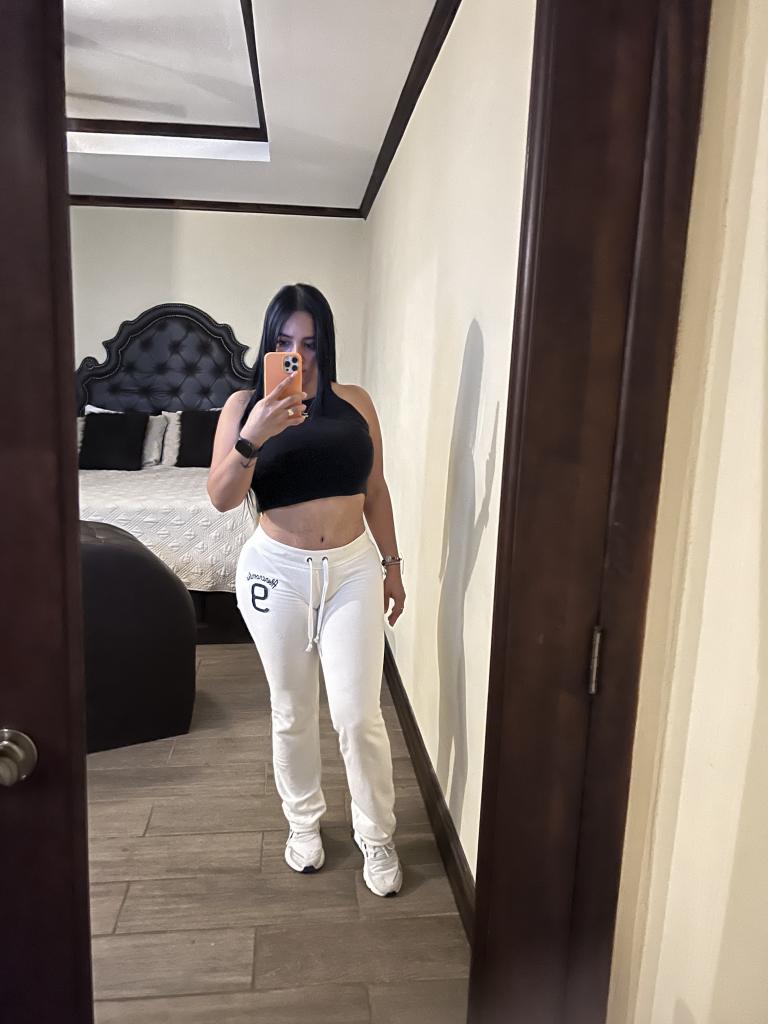 Chica busca chico en Cádiz: 
