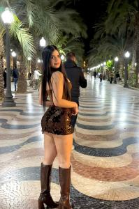 604358380: Chica busca chico en Almería