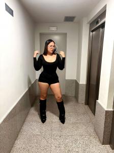 624943087: Chica busca chico en Guipúzcoa