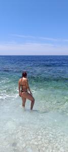 742047088: Chica busca chico en Valencia