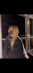 634981512: Chica busca chico en Barcelona