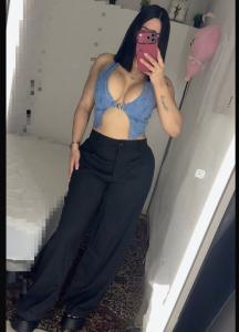 667478355: Chica busca chico en Madrid