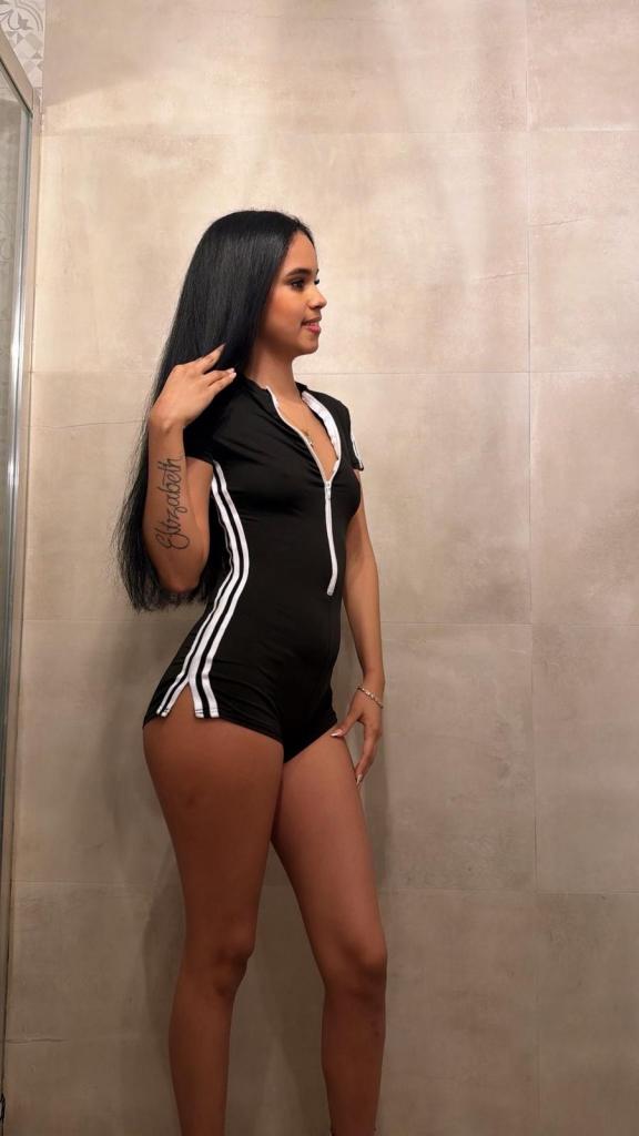 633917228: Chica busca chico en Madrid
