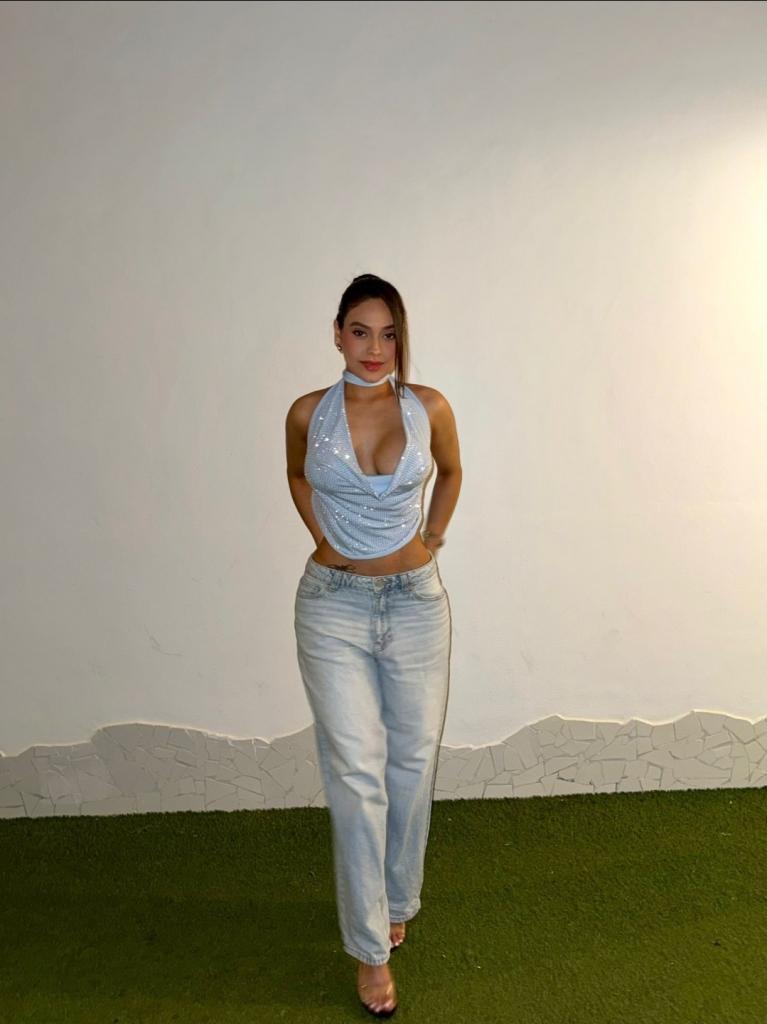 658186254: Chica busca chico en Tenerife