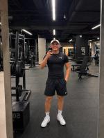 742077128: Chico busca chica en Valencia