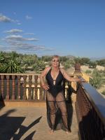 742054211: Chica busca chico en Granada