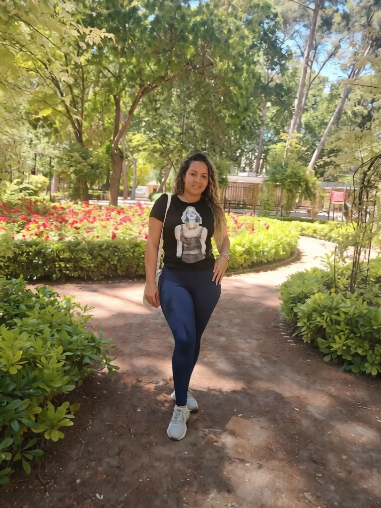 614779687: Chica busca chico en Albacete