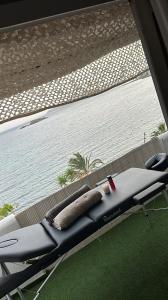 Chico busca chica en Ibiza: 