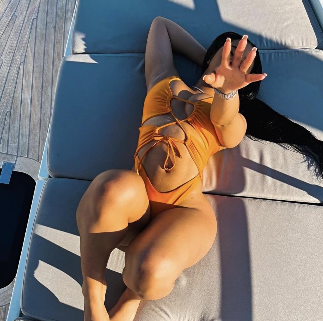 Chica busca chico en Murcia: 