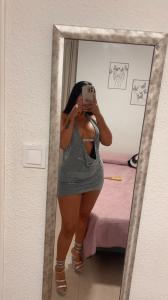 613544908: Chica busca chico en Madrid