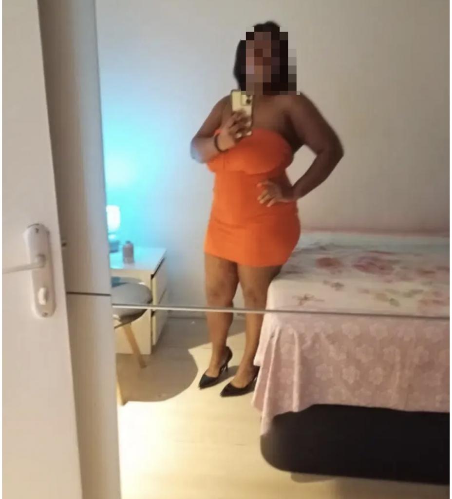 Chica busca chico en Barcelona: 