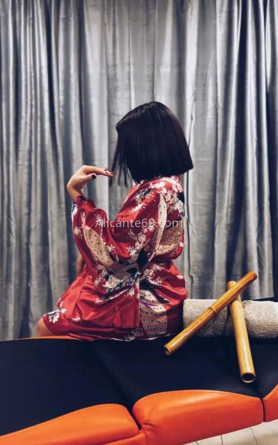 Chica busca chico en Alicante: 