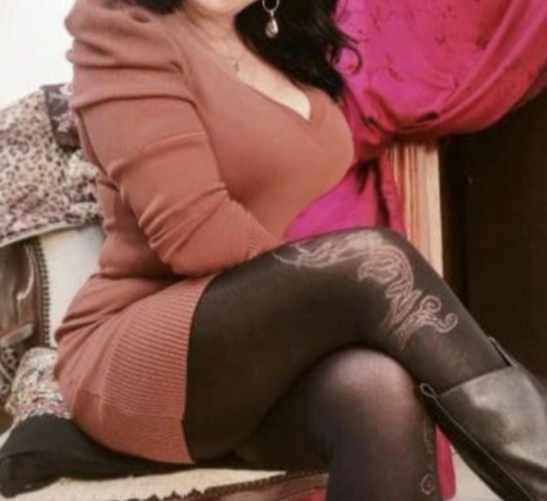 628134298: Chica busca chico en Ávila