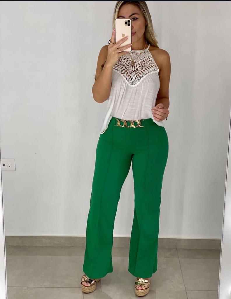 653564931: Chica busca chico en Murcia