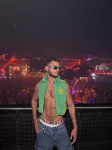 644700717: Chico busca chica en Madrid