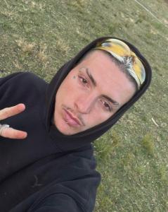 697669866: Chico busca chica en Granada