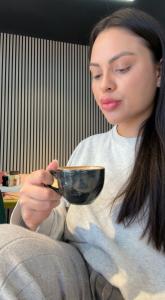 638776471: Chica busca chico en Murcia