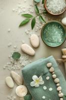 644824799: Chica busca chico en Sevilla