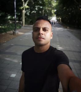 611128410: Chico busca chica en Madrid