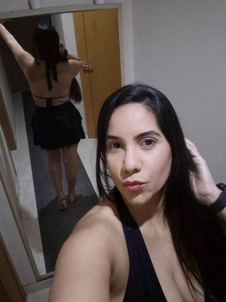 672035999: Chica busca chico en Madrid