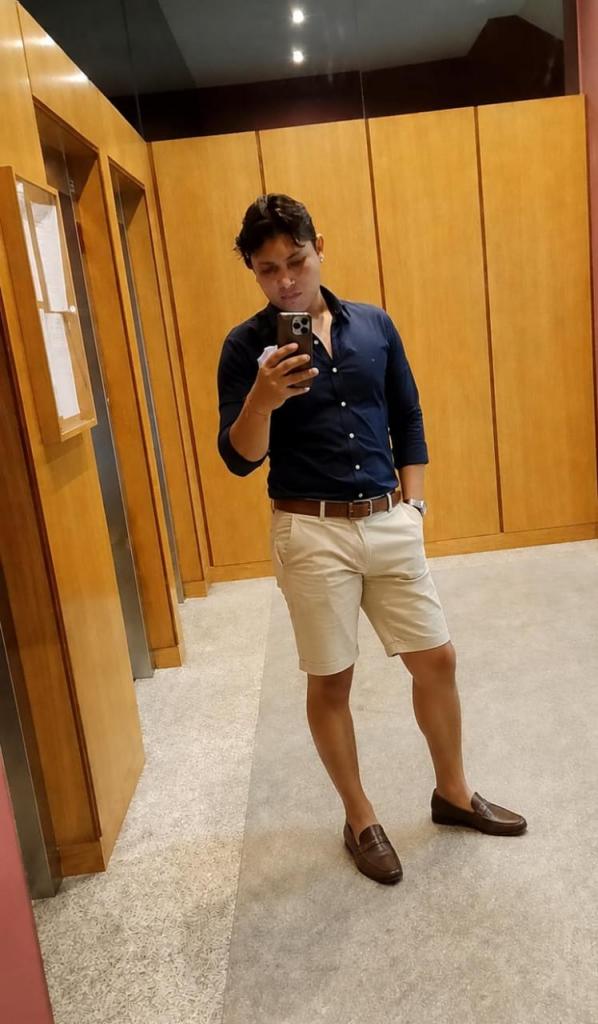 613442586: Chico busca chica en Pontevedra
