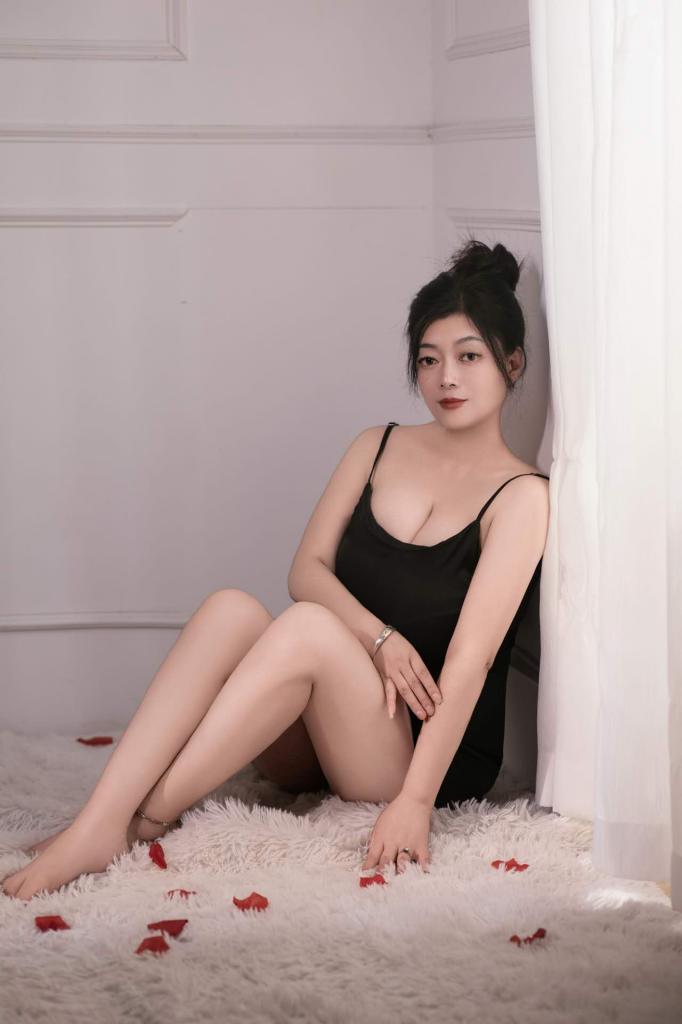 643939055: Chica busca chico en La Coruña
