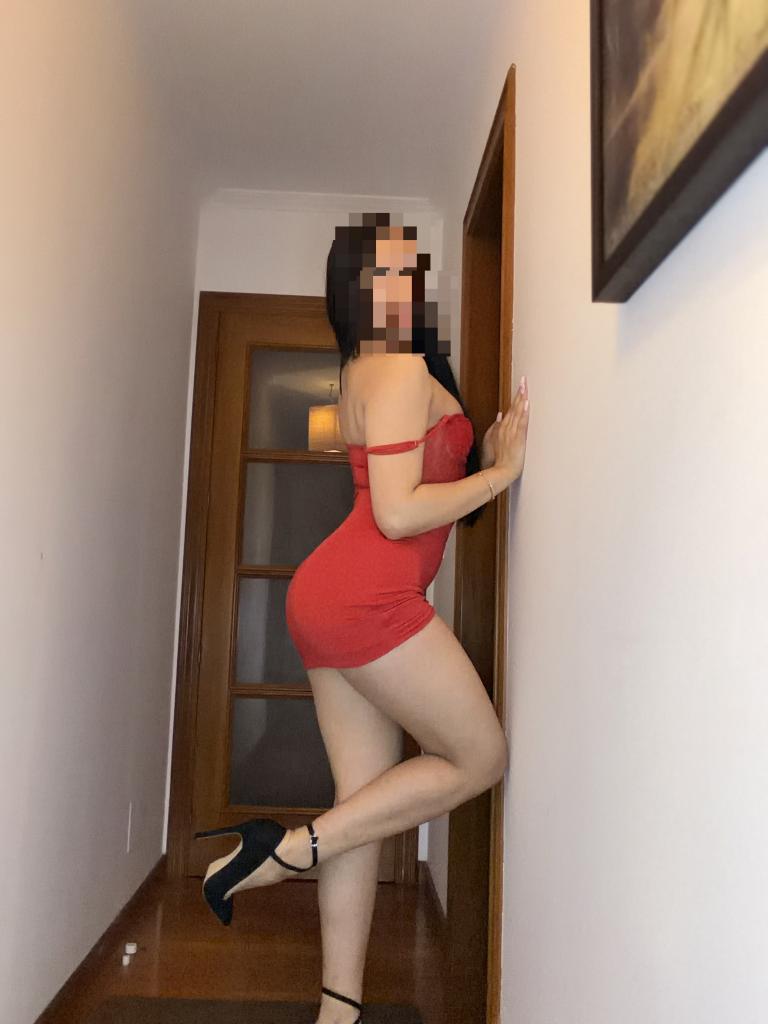 Chica busca chico en Pontevedra: 