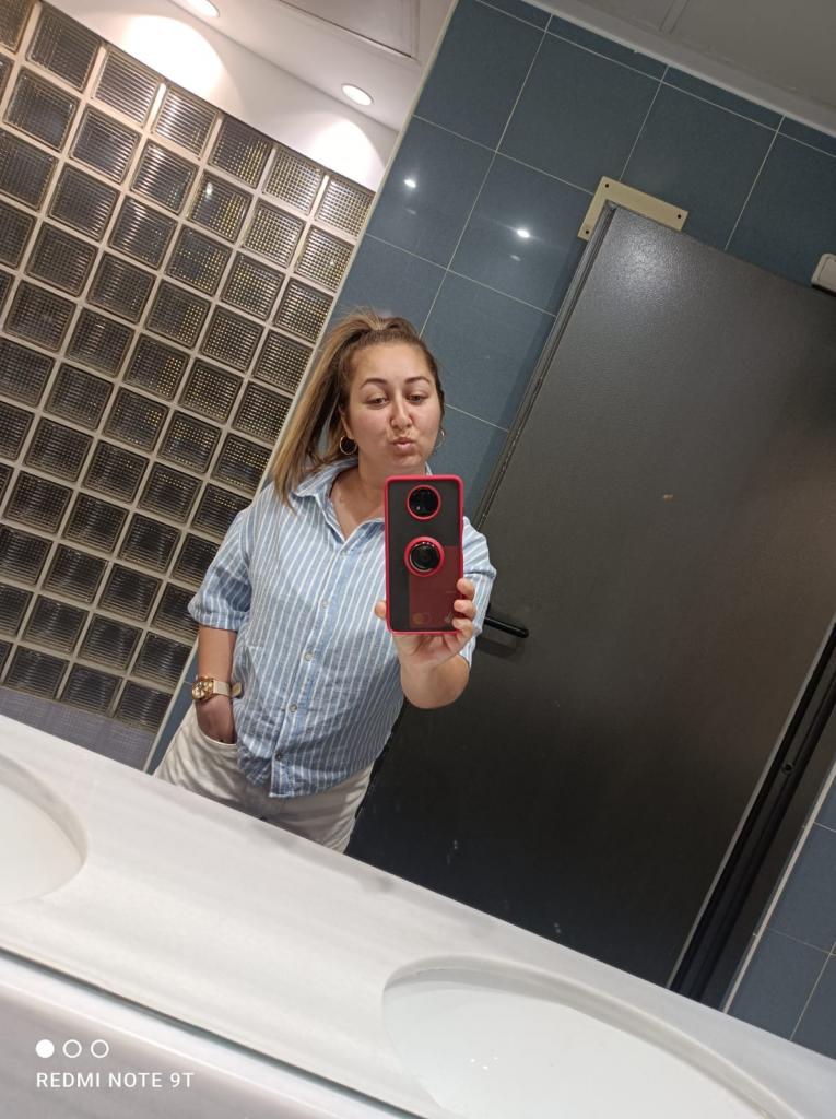 Chica busca chico en Mallorca: 