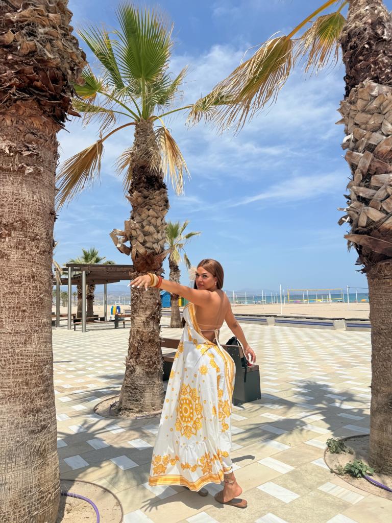 654044568: Transexual en Málaga