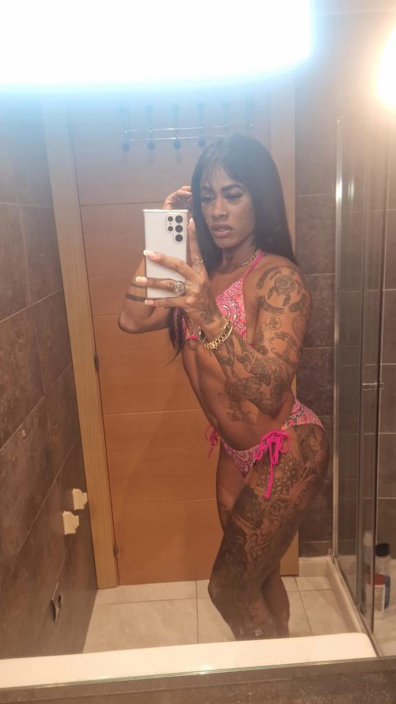 Travesti en Alicante: 