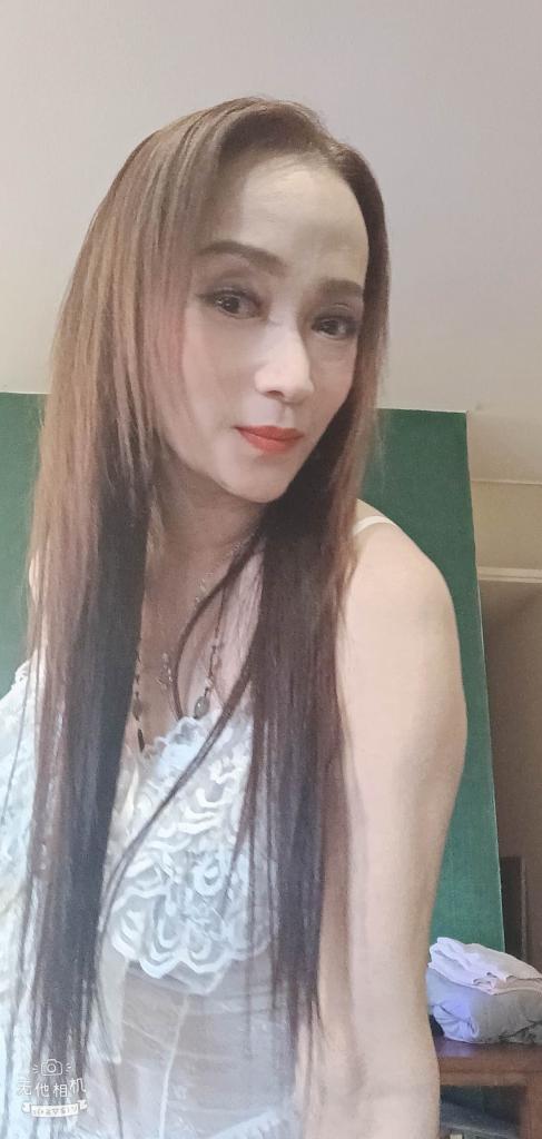 Chica busca chico en Tenerife: 
