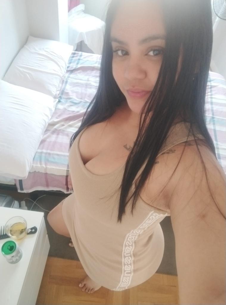 613821179: Chica busca chico en Badajoz