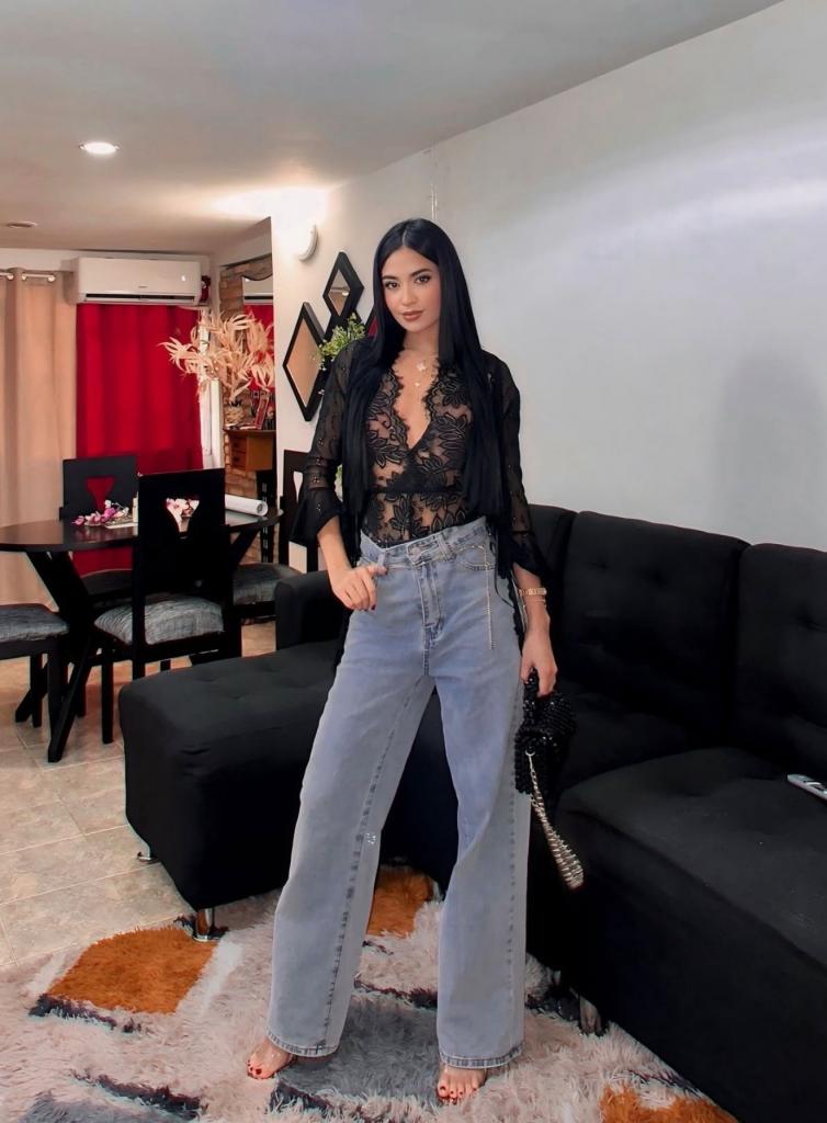627596952: Chica busca chico en Barcelona