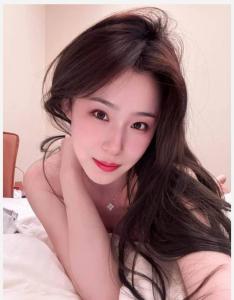631721714: Chica busca chico en Madrid